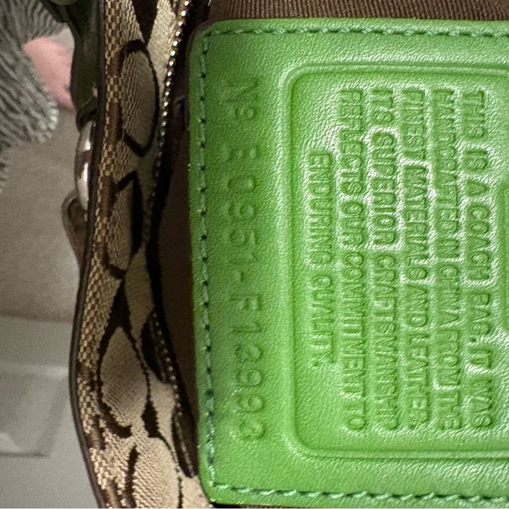 Coach Hampton Nancy Signature Shoulder Bag - Picture 9 of 12